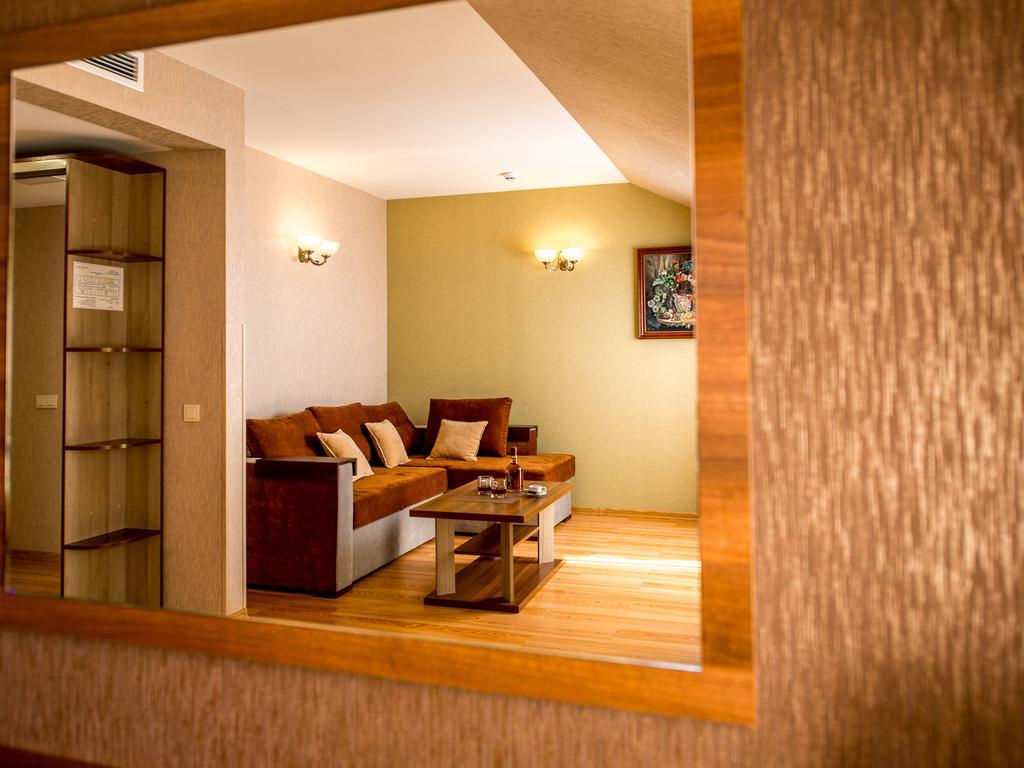 Hotel&Spa Pysanka: Relaxation Oasis with Saunas and Jacuzzi Lviv Room photo